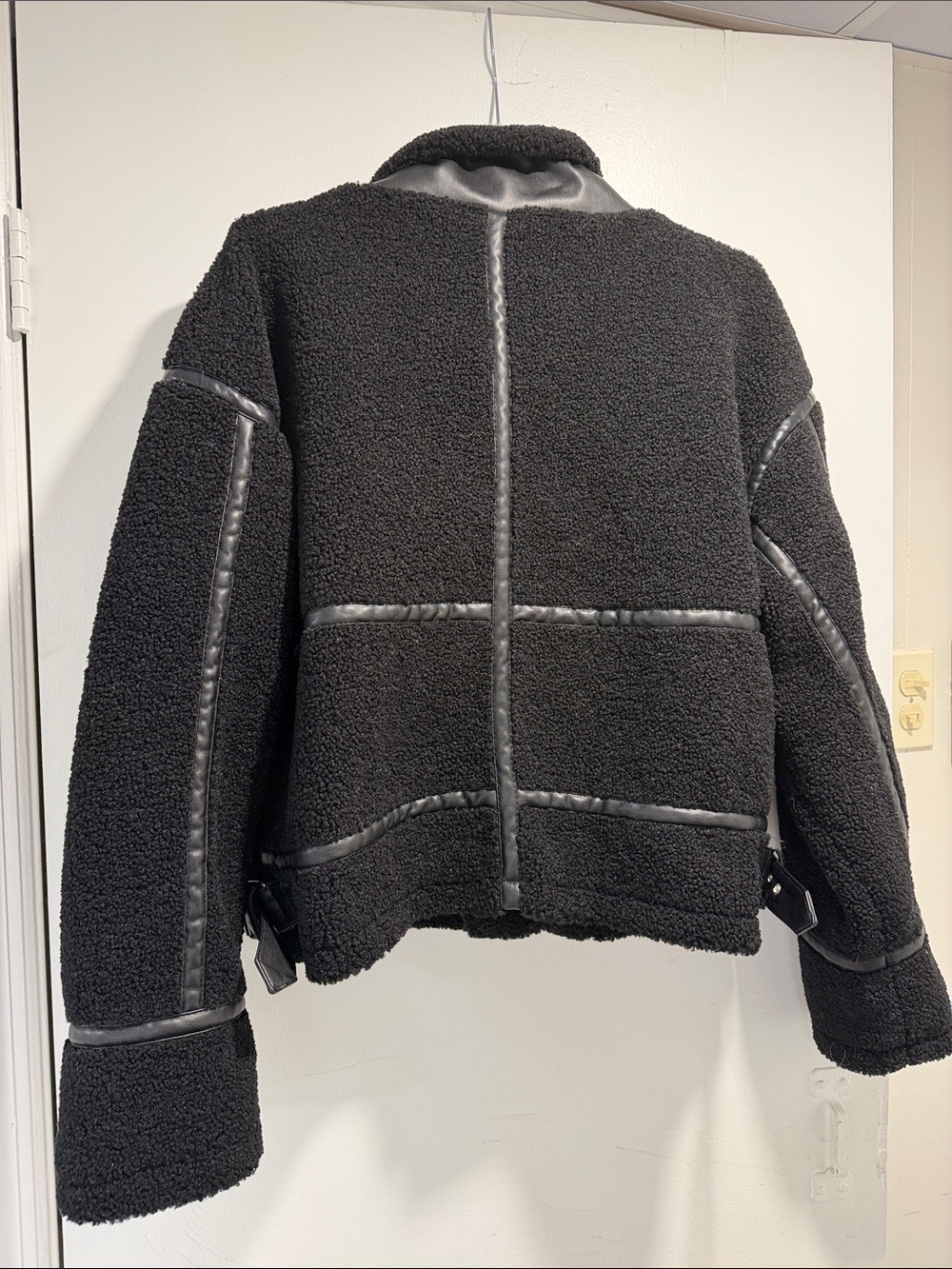 Elan Black Sherpa Hooded Puffer Jacket for Women - Picture 2 of 3